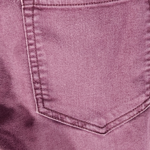 Red Concept Divided by H&M Plum Colored Five Pocket Skinny Jeans Size 8 - Picture 5 of 10